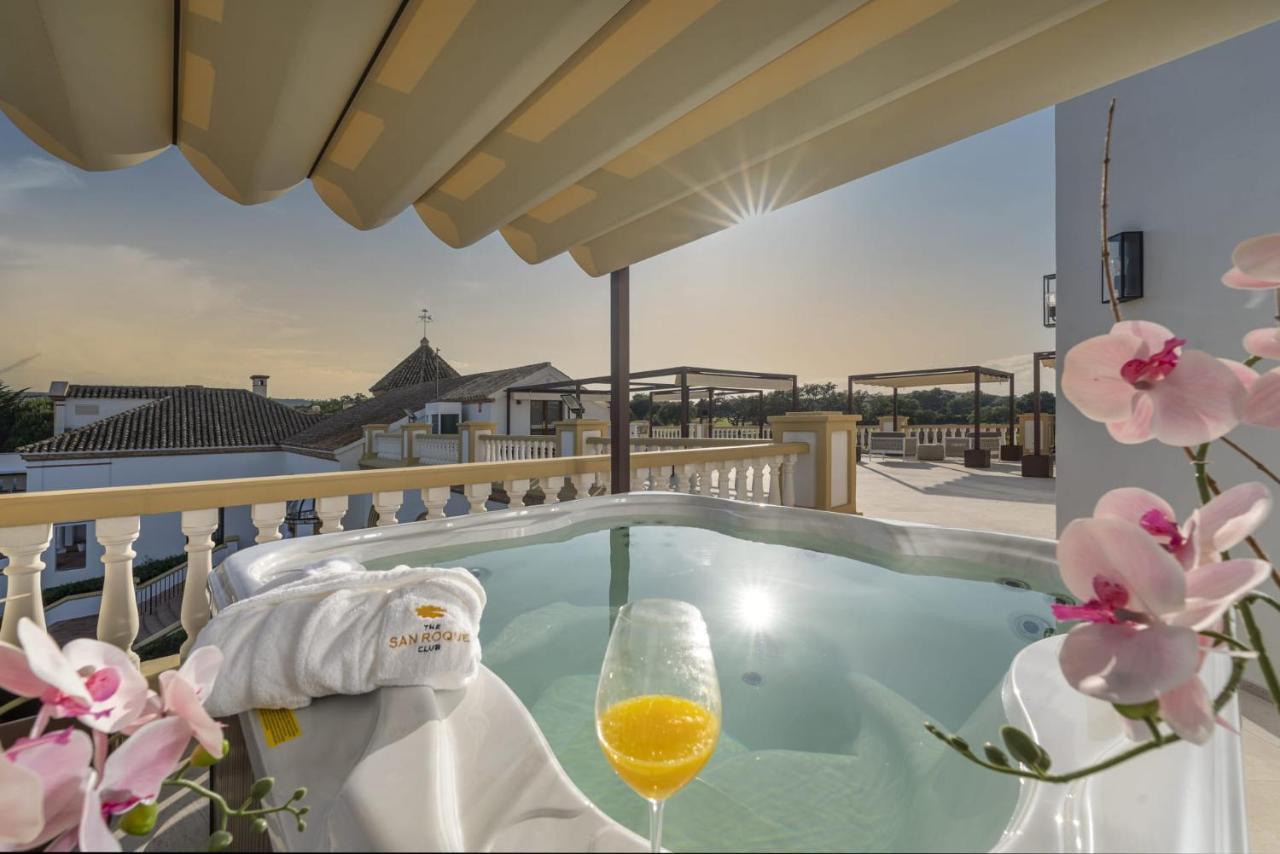 Royal Suite At The San Roque Club Экстерьер фото